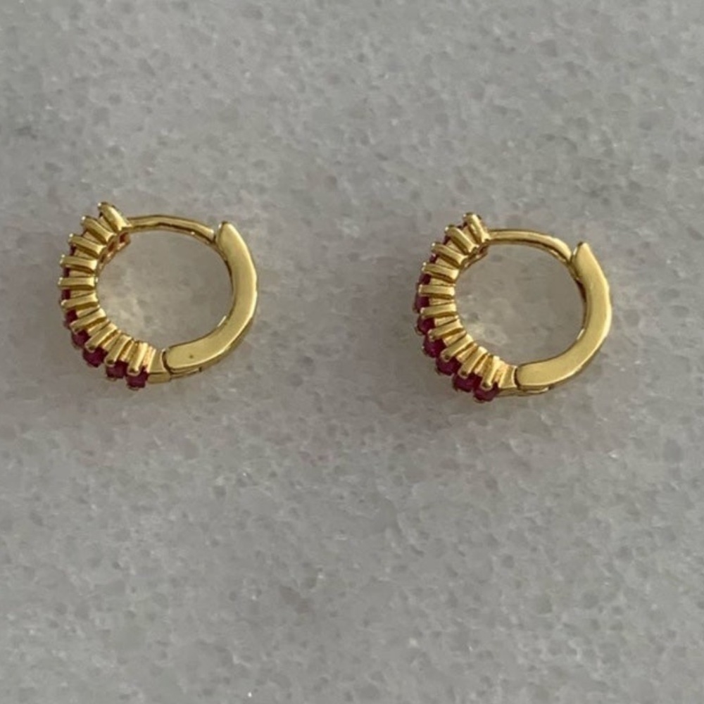 Gold Pink Crystal Teardrop Huggie Earrings Brand New - Picture 3 of 3